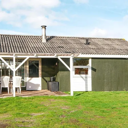 Seaside Escape With Amenities - By Traum Nyaraló Nørre Lyngvig