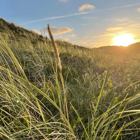 Seaside Escape With Amenities - By Traum *